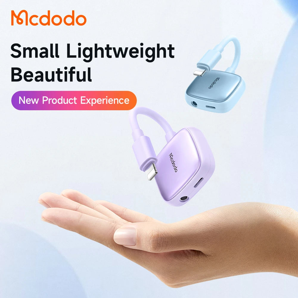 Mcdodo Lightning to 3.5mm Audio Charger Splitter.