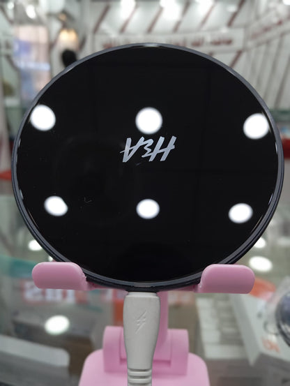 Universal wireless charger.