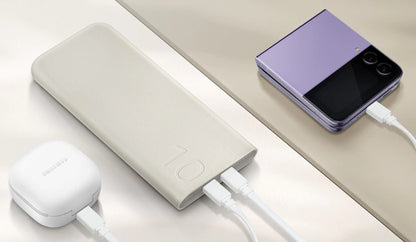 Samsung 10000mah Powerbank with super fast charning.